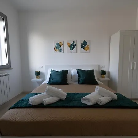 Smilax - Hydruntum Guest house 3*