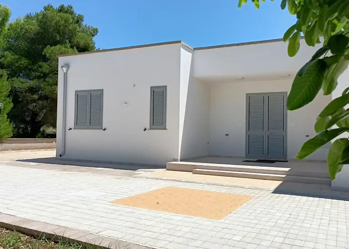 Konukevi Smilax - Hydruntum