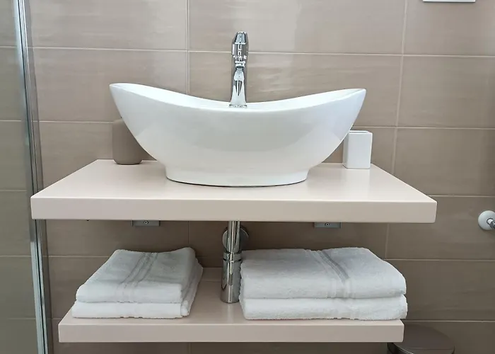 Smilax - Hydruntum ゲストハウス オートラント