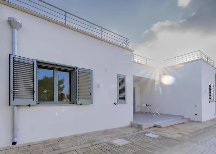 Konukevi Smilax - Hydruntum 3*